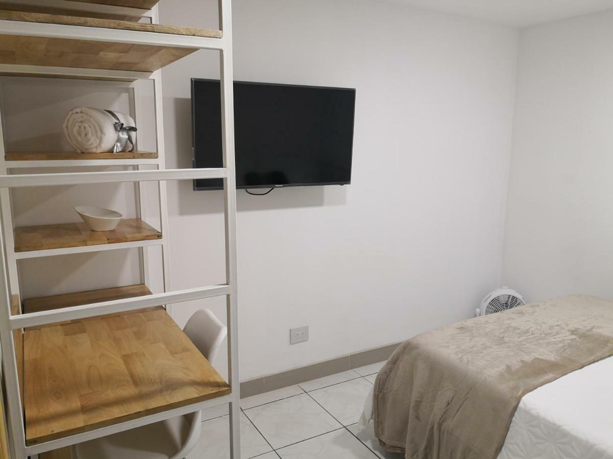 Apartments And Rooms Distecon Ville de Guatemala Extérieur photo